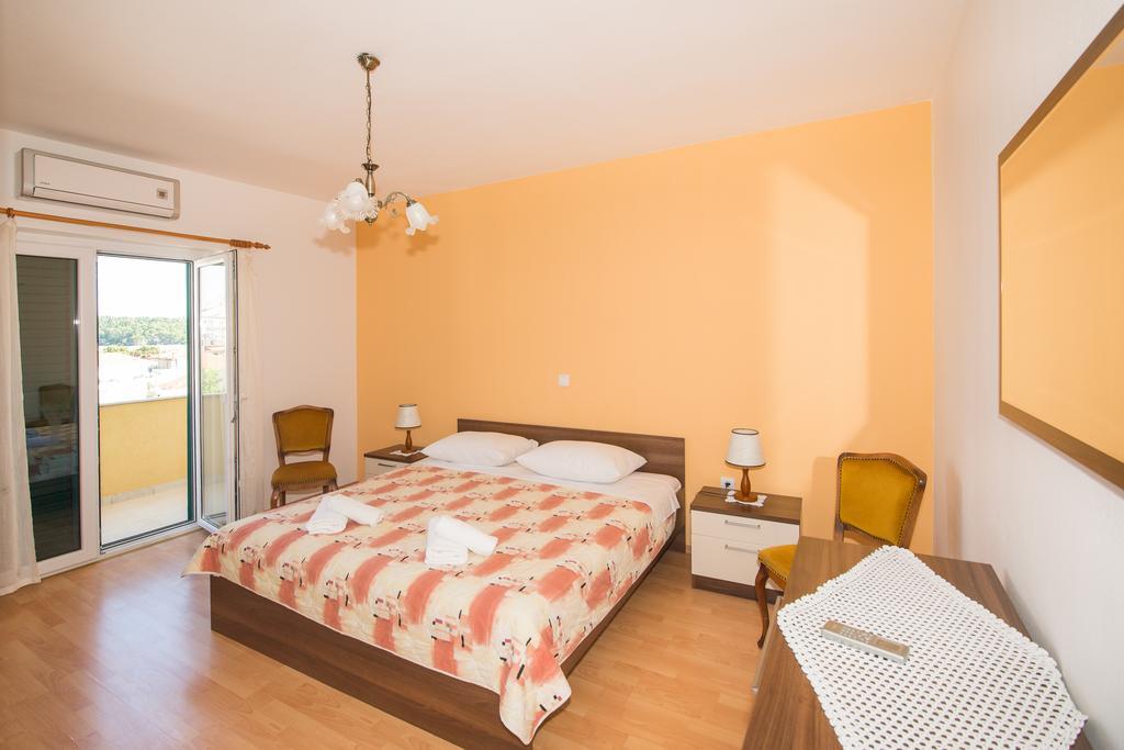Apartments Marieta Makarska Extérieur photo