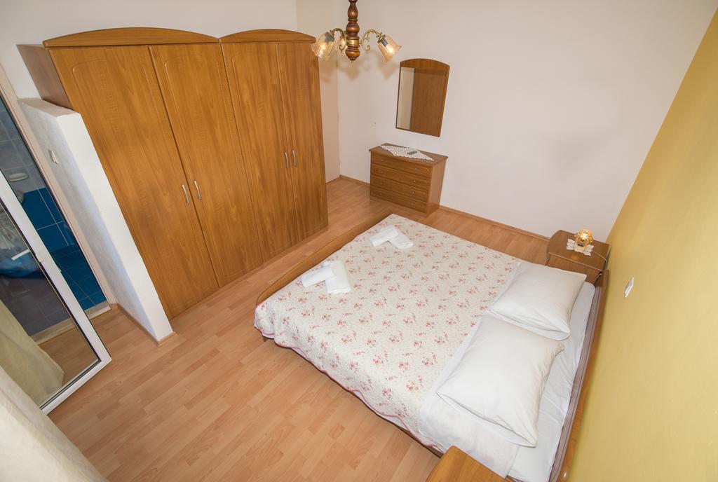 Apartments Marieta Makarska Extérieur photo